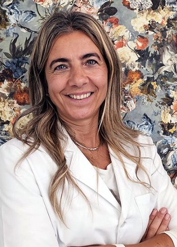 Dra. Cristina Lopes